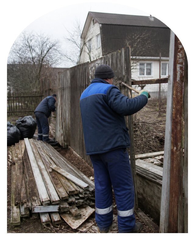 Демонтаж забора в Новодвинске по цене от 4602 р. | Метпроект-Нвд